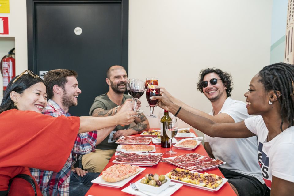 Menu Gourmet - Jamón, Cheese & Wine near Sagrada Familia - Iberian ham lineup: how to taste smarter in one hour