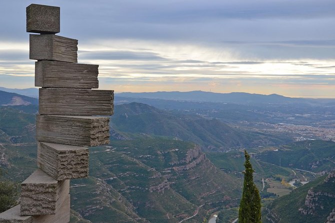 Montserrat 7-hour Private Tour from Barcelona with Lunch - Transport reality: what private really means here
