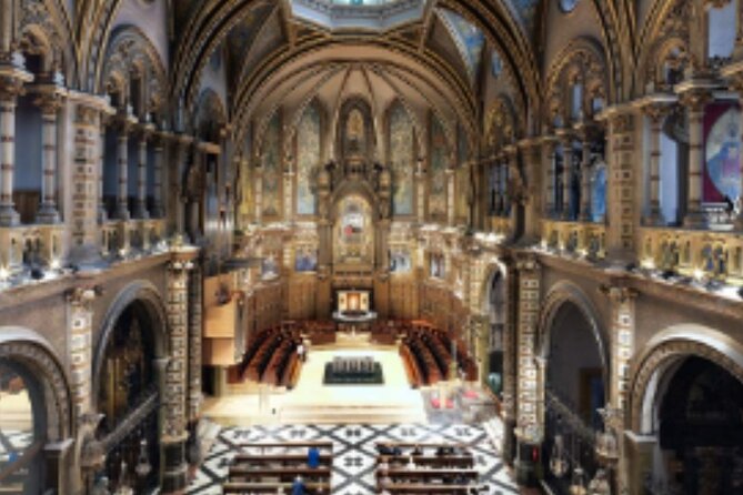Montserrat and winery private daytrip from Barcelona - Boutique winery visit and tasting: what you’re actually getting