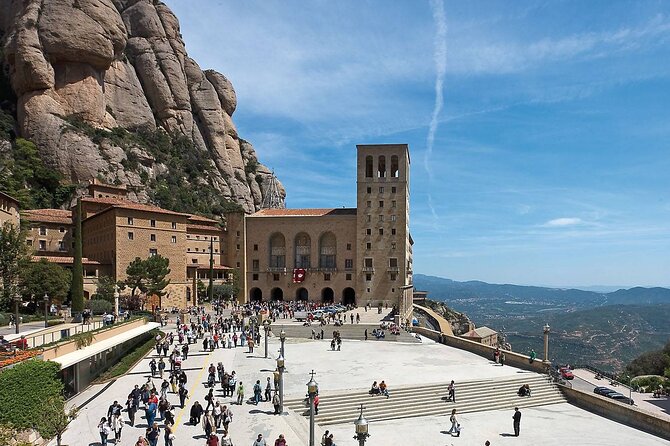 Montserrat Cardona and Salt Mountain Private Tour - Cardona Salt Mountain: The One Ticket You Don’t Want to Skip