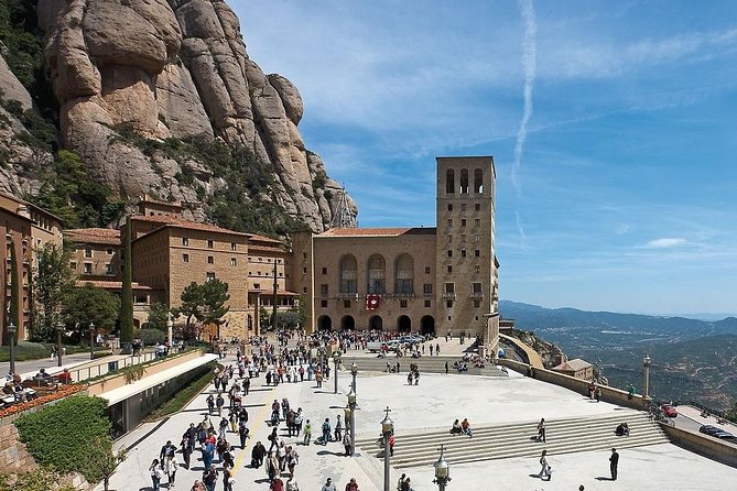 Montserrat Mountain, Wine Tasting & Tapas Lunch - Key highlights at a glance