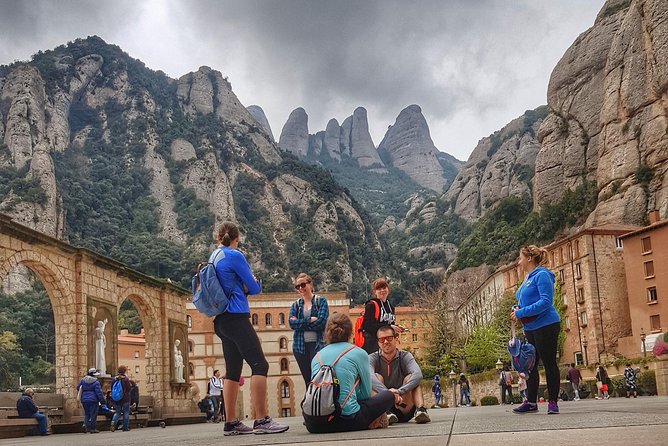 Montserrat Nature Walk, Monastery and Museum from Barcelona - Before you go: weather, shoes, and a realistic day timeline