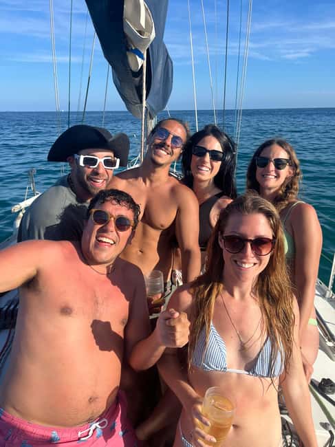 New Sailing / Boat Tour with Free Drinks and Tapas - Swimming Stops in Open Water: floats and paddle board time