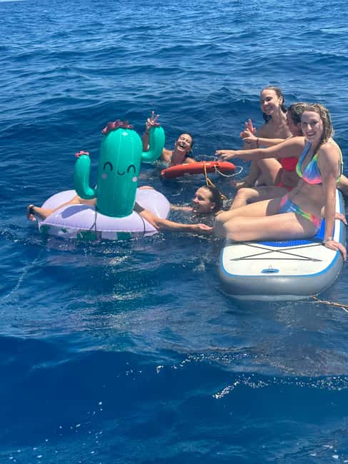 New Sailing / Boat Tour with Free Drinks and Tapas - Unlimited Drinks and Tapas After the Swim
