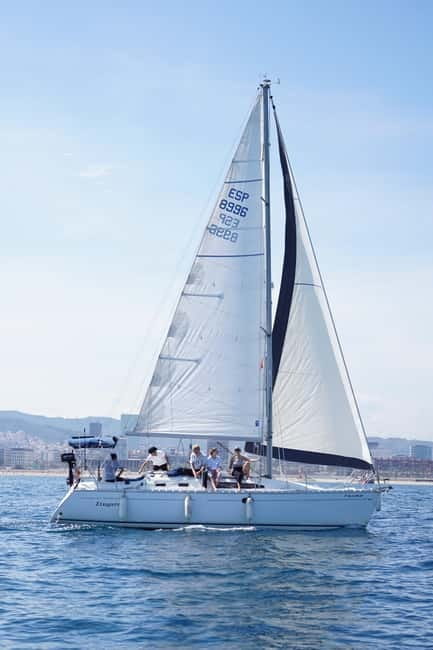 New Sailing / Boat Tour with Free Drinks and Tapas - Price and Value: is $31 for 2 hours a good deal?