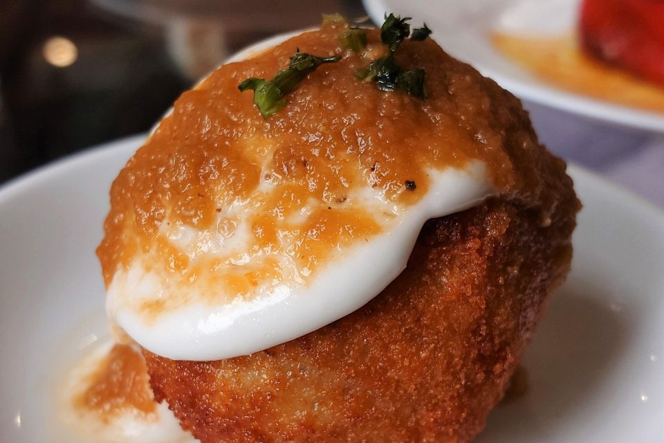 No Diet Club - Unique local food in Barcelona - A Barcelona food tour that centers on the neighborhood, not the checklist