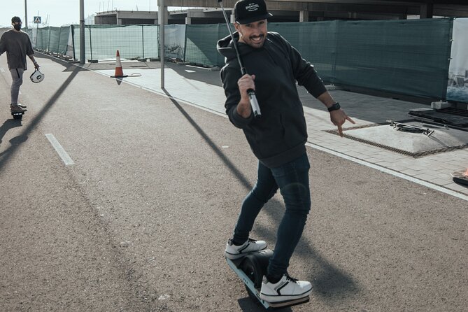ONEWHEEL Experience Barcelona - Getting There: Moll de Mestral and the Port-Ready Start