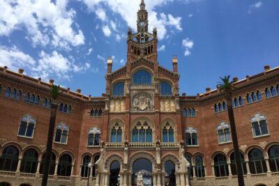 Online Experience: Zoom around panoramic Barcelona - Casa Batlló and Modernisme: Getting the Meaning Behind the Look
