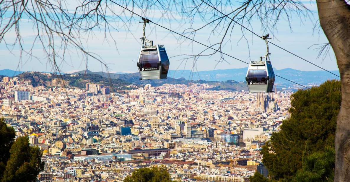 Panoramic Barcelona and Montserrat Excursion - The Barcelona Walking + Gothic Quarter Stops: Quick History, Enough Time to Snap Photos