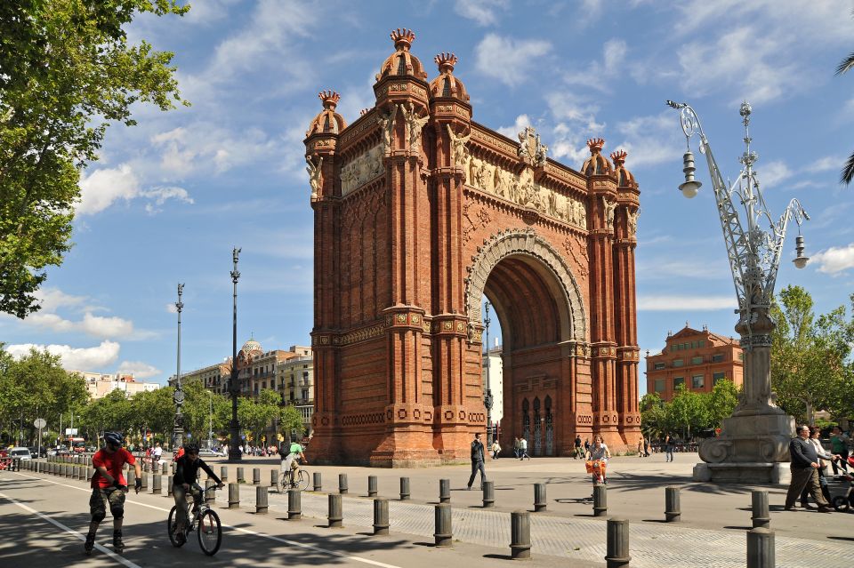 Panoramic Barcelona and Montserrat Excursion - Check-In Again for Montserrat: A Clean Reset Before the Mountain