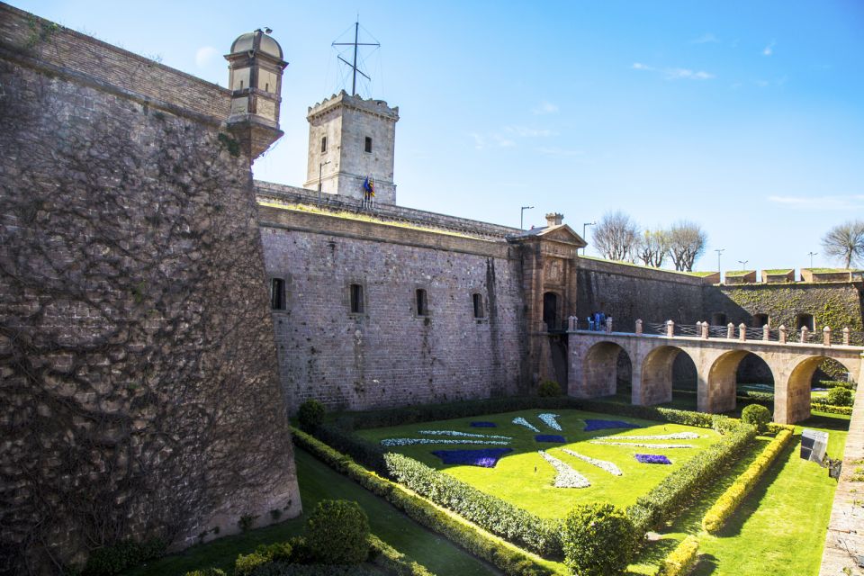 Panoramic Barcelona and Montserrat Excursion - Montserrat by Coach: When the City Disappears Behind You