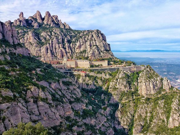 Panoramic Barcelona and Montserrat with Cog-Wheel Train - A big-picture Barcelona morning with less guesswork