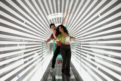 Paradox Museum Barcelona - Your 75-minute route through paradox exhibits
