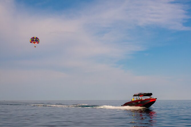 Parasailing Tour en Barcelona - Getting to Moll de la Ronda and what actually happens on-site