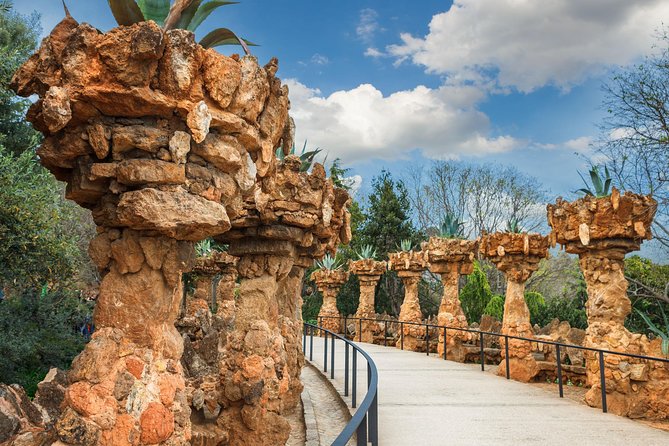 Park Guell and Sagrada Familia Private Tour - What towers expectations can cost you (and how to avoid disappointment)