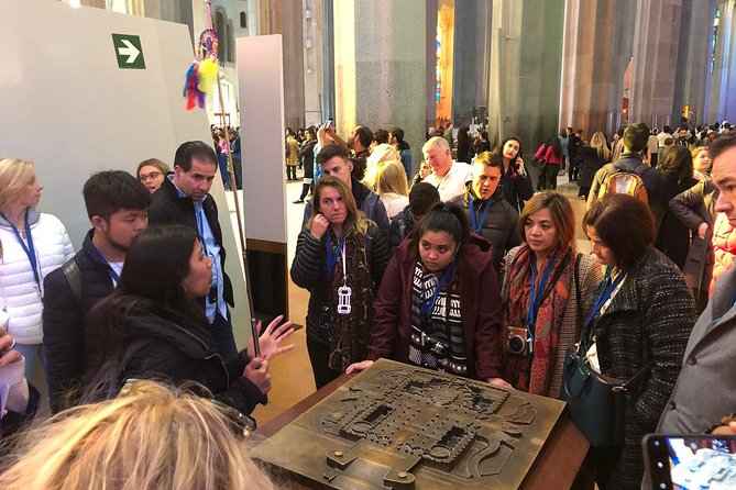 Park Guell and Sagrada Familia Private Tour - Practical tips so the day stays smooth (not just scenic)