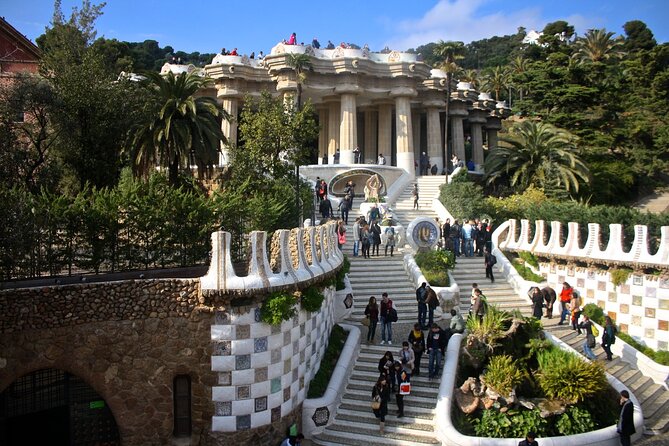 Park Güell Guided Tour in Barcelona - Starting at Carrer de Larrard: small-group pace, big timing pressure