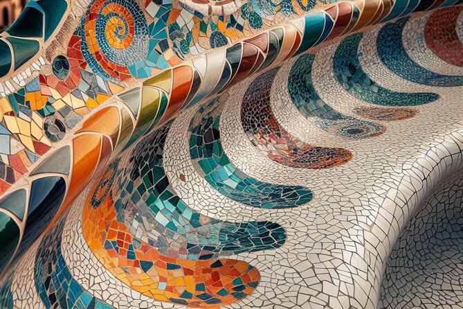 Park Guell Guided Tour in Barcelona with Entry - One hour at Park Güell: what the pacing is really like