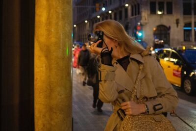 Photo Walking Tour Barcelona Cathedral Gothic Quarter El Born - Meeting point to first shots at Estació de França