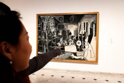 Picasso Museum in Barcelona: Guided Tour with Expert Guide - Getting in smoothly: meeting point, timing, and bag reality