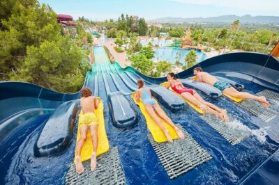 Portaventura Caribe Aquatic Park from Barcelona Full Day Trip - Food, Drinks, and Souvenirs: Plan for Lines and Simple Choices