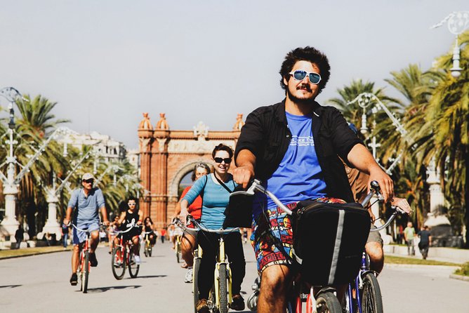 Private Barcelona Bike Tour, Gaudi's Art and Medieval Districts with Local Guide - Quick reasons this Gaudí-and-Medieval ride works