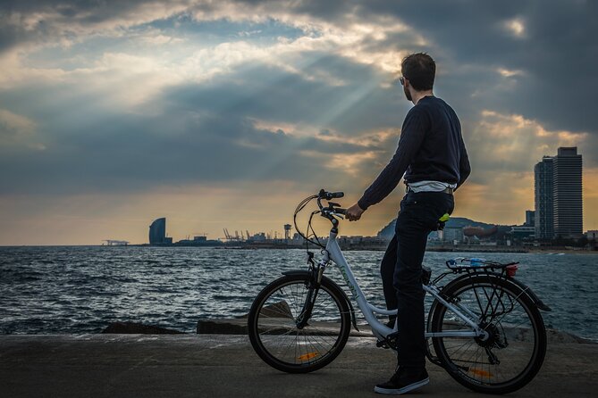 Private Barcelona E-Bike Photography Tour - Stop-by-Stop: Columbus Monument to El Cap de Barcelona