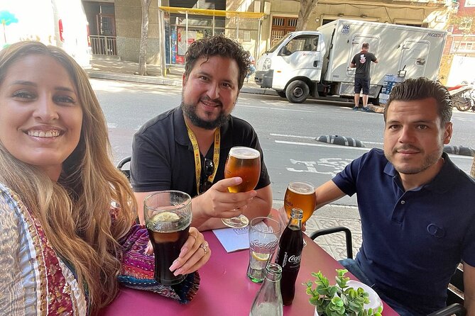 Private Barcelona Highlights: Gothic Sagrada Familia & Park Güell - Gothic Quarter, Catedral, and Plaça de Sant Jaume: old Barcelona in walking order