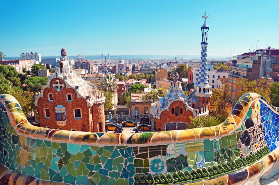 Private Barcelona & Montserrat Tour with Pick-up - Barcelona’s Old Streets to Montjuïc Views: The Day’s Best Setup