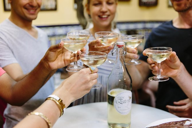 Private Barcelona Night Tapas Tour with Flamenco Show - The tastings and dinner rhythm: eight bites, cava, wine, and real pacing