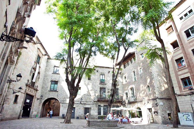 Private Barcelona Old Town and Gothic Quarter Walking Tour - Ciutat Vella and Roman Barcelona: the Old City origin story on foot