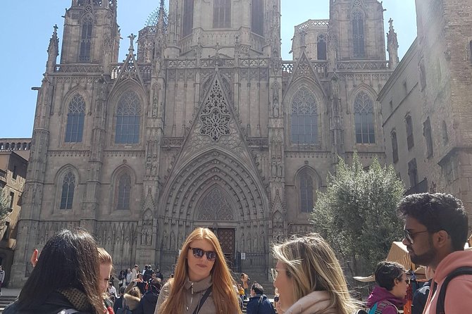 Private Barcelona Old Town and Gothic Quarter Walking Tour - Barcelona Cathedral: gargoyles, Saint Eulalia, and why it matters