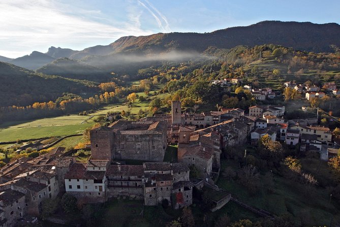 Private Besalú & 3 Medieval Towns Tour with Hotel PickUp from Barcelona - A 10-Hour Private Medieval Loop From Barcelona