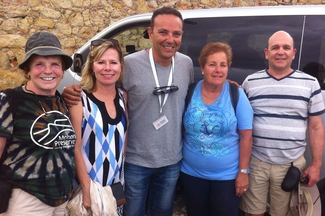 Private Besalú & 3 Medieval Towns Tour with Hotel PickUp from Barcelona - Hotel Pickup in Barcelona: The Real Convenience Win