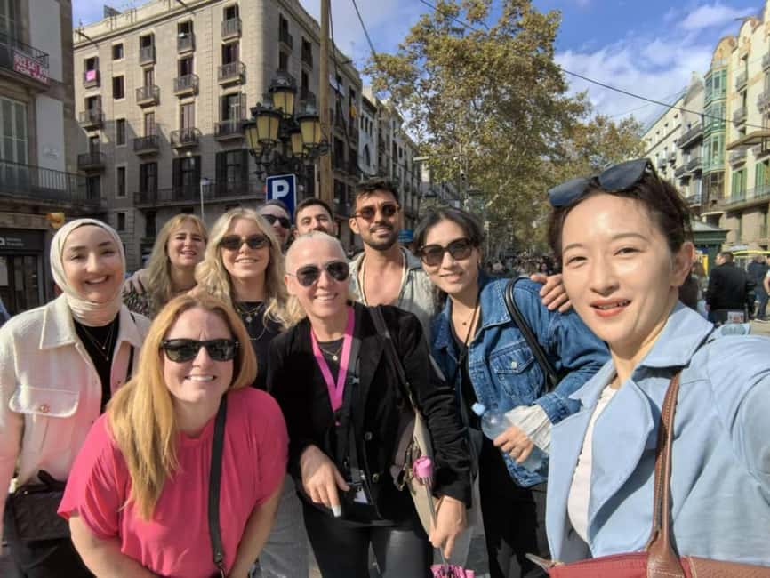 Private E-Bike Tour: Park Güell & Best of Barcelona - Ciutadella Park and Paseo de San Joan: the comfortable middle stretch