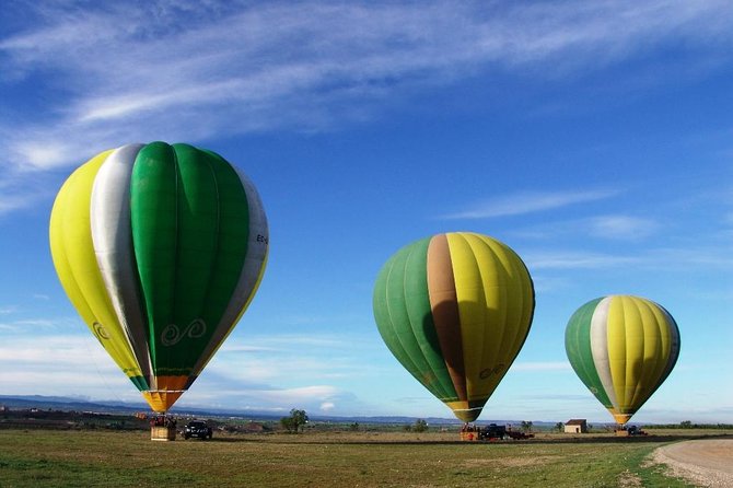 Private Exclusive Hot Air Balloon Barcelona - Soaring over Catalonia: the views that stretch from Montserrat to the sea