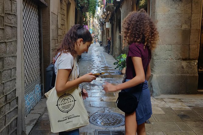 Private Family Treasure Hunt | Guided, fun & 100% Offline | Xventura Barcelona - Stop 2: Passeig del Born for clue-solving in the open air
