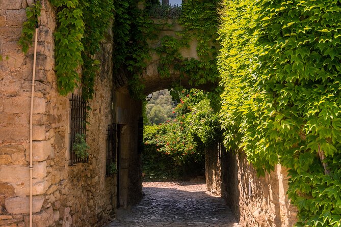 Private: Girona and Costa Brava adventure from Barcelona - Girona’s climb: Pujada de Sant Domenec and the Game of Thrones location