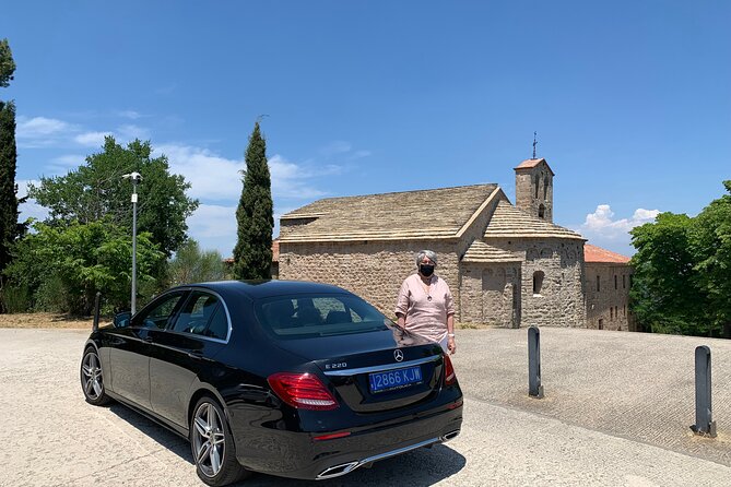Private Half Day Tour in Monserrat with Driver - Seeing the museum facade at 720 meters