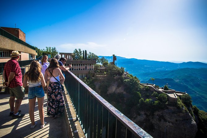 Private Montserrat with Wine Tasting Full Day Trip from Barcelona - A morning that beats the crowds: Barcelona to Montserrat with pickup and a private van