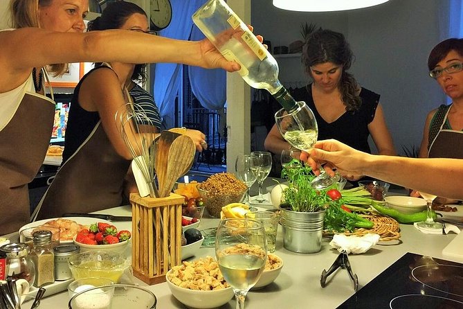 Private Paella class, Tapas, full menu and Sangria workshop - Who this class fits best (and who should plan carefully)