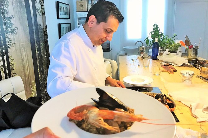 Private Paella class, Tapas, full menu and Sangria workshop - Sangria workshop: the drink component you’ll want to recreate