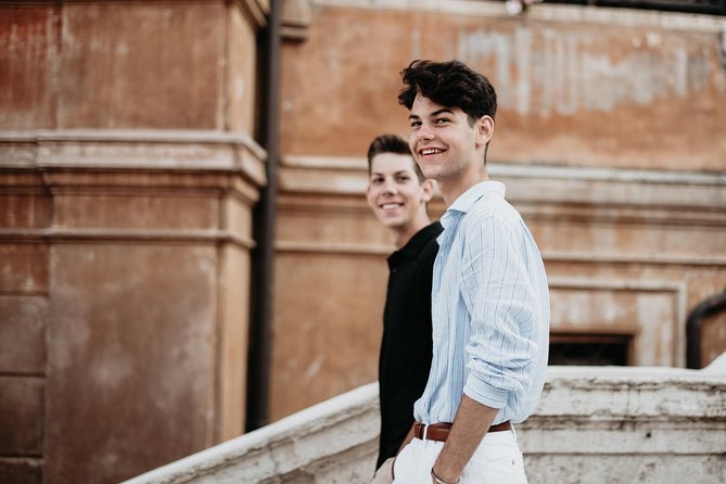 Private Photo Session with a Local Photographer in Barcelona - Price and value: $290.89 for up to 4 people