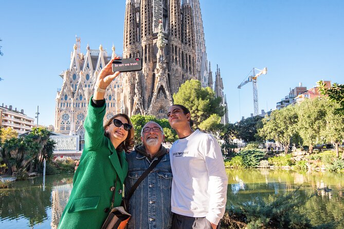Private Sagrada Familia Guided Tour with Skip the Line Ticket - Who this private Sagrada Familia tour fits best (and who might prefer another style)