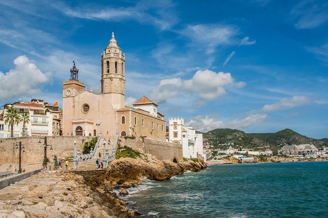 Private Tarragona and Sitges Tour with Hotel pick-up from Barcelona - Sitges in 4 hours: fishermen’s town energy and modernist streets