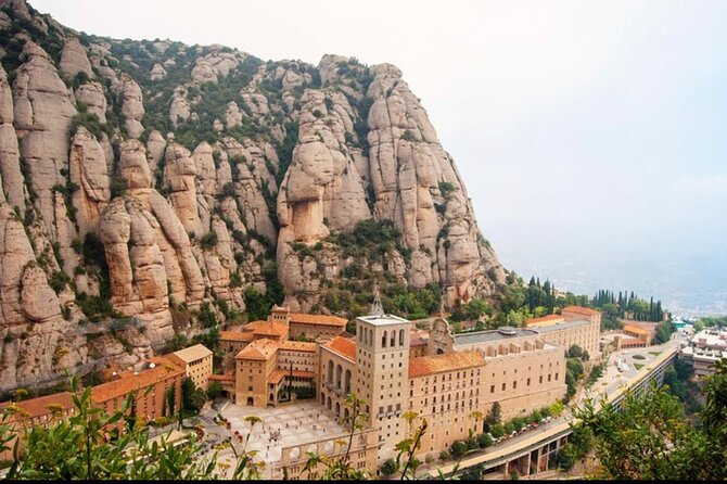 Private Tour from Barcelona to Montserrat - Small Comfort Details That Make the Day Smoother