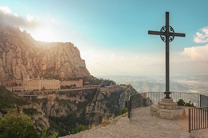 Private Tour from Barcelona to Montserrat (with guide) - Why Montserrat fits so well into a half-day from Barcelona