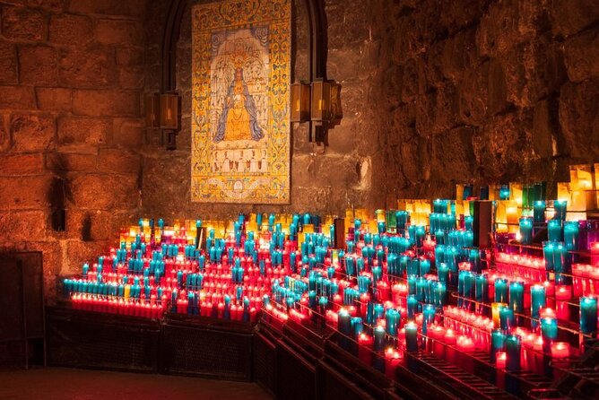 Private Tour from Barcelona to Montserrat (with guide) - Private touring versus big buses: the real payoff