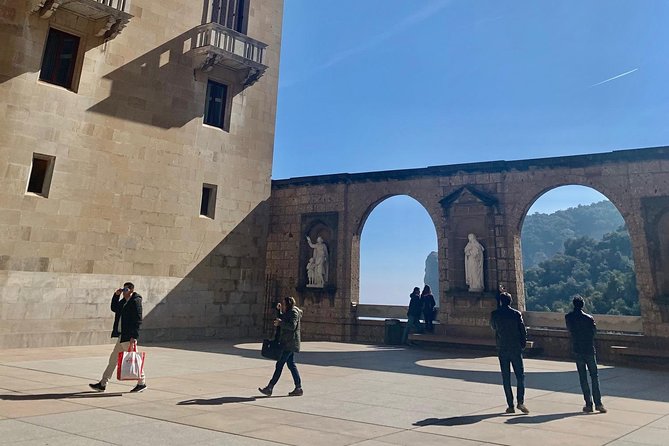 Private Tour: Montserrat and Cava Visit - Service Quality Tip: One No-Show Is Enough to Plan for