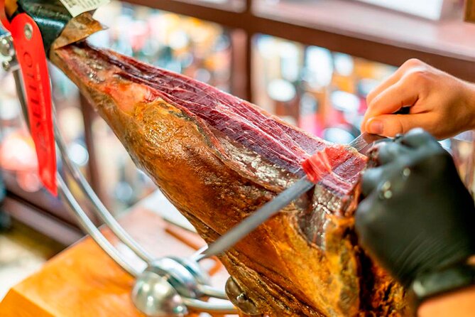 Private Tour: Tapas, Wine & Flamenco Show in Barcelona’s Old Town - Mercado de Santa Caterina: where the tapas night turns real